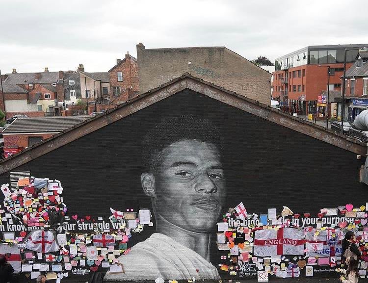 Manchester shows support for Marcus Rashford after defaced mural