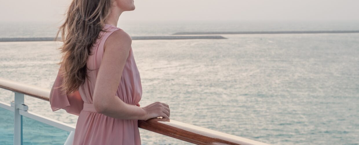How to help yourself avoid seasickness on a summer cruise