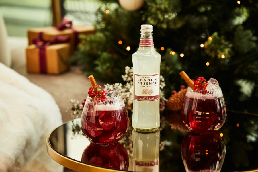 Merry spritzmas! You’ll love these festive cocktails