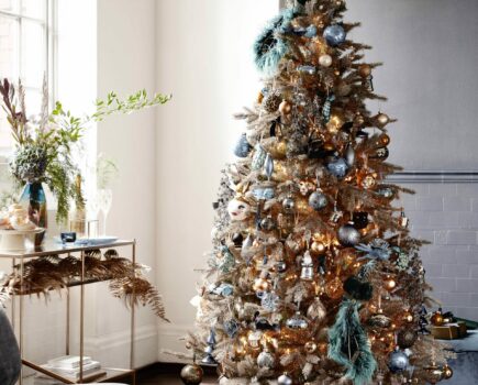 These are the top 2020 Christmas decoration trends